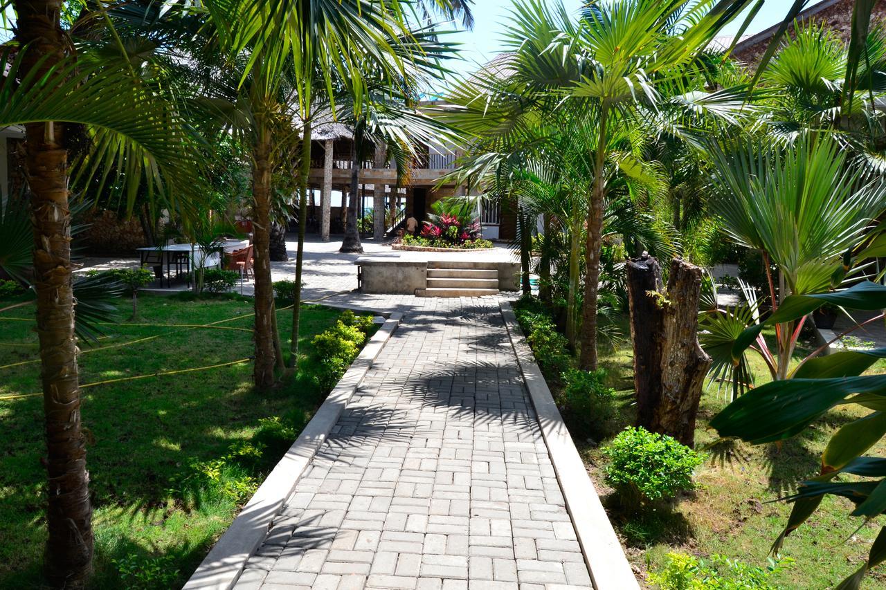 Serene Beach Resort دار السلام المظهر الخارجي الصورة